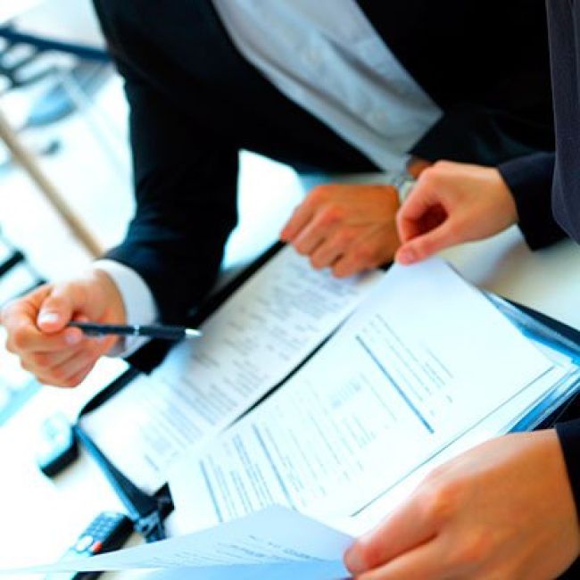 Gestión de escrituras y derechos reales